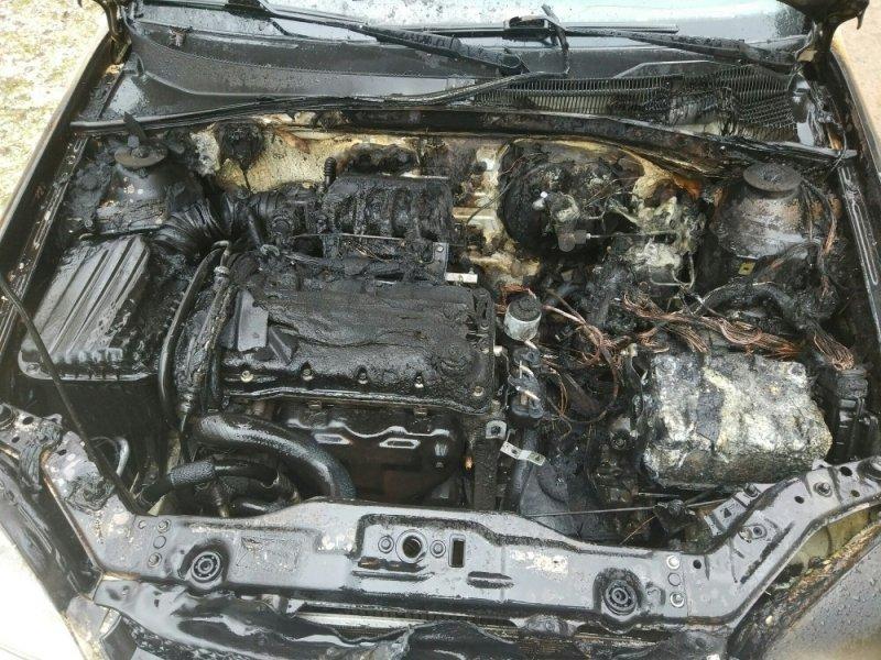 сгорели две машины
